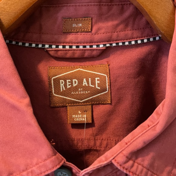 Men’s bottom shirt.  RED ALE in a rust color - Picture 3 of 6